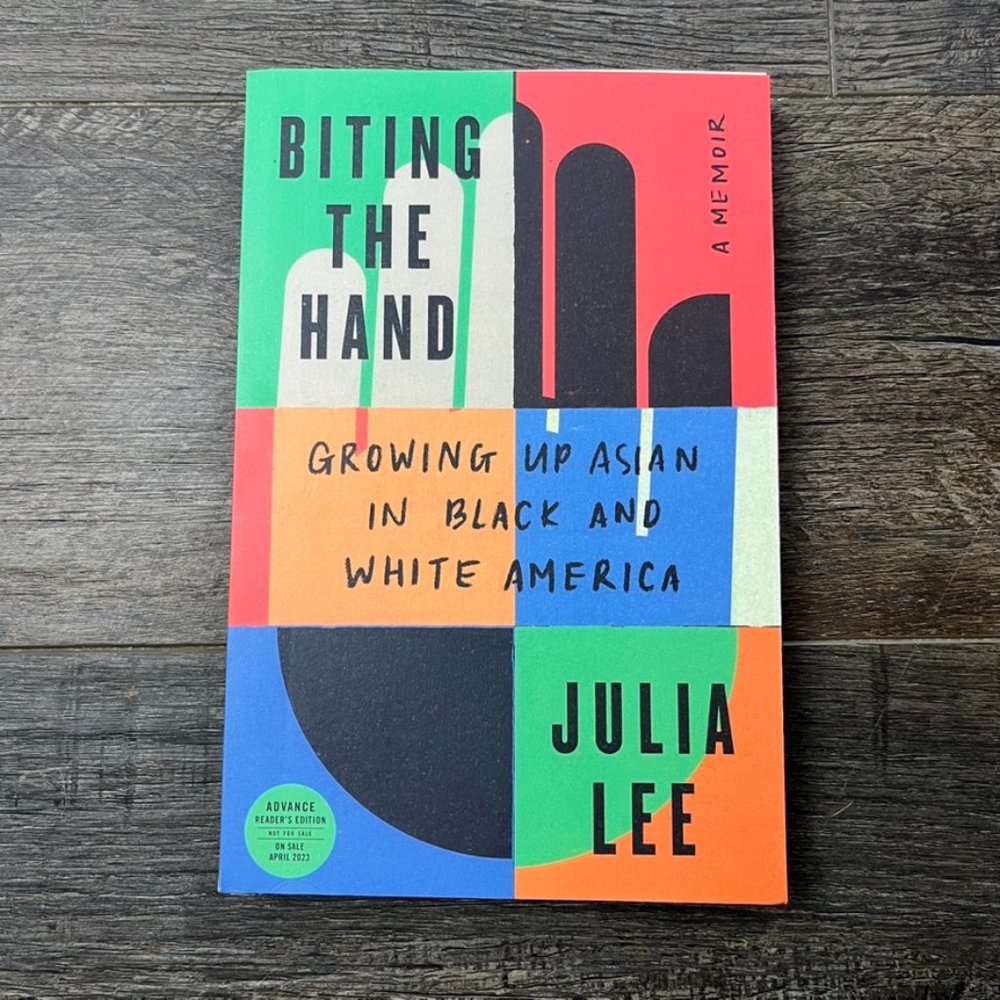 Biting The Hand by Julia Lee ((ARC Uncorrected Proof)) - Picture 1 of 2